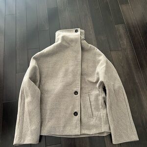 Women's Gray Jacket